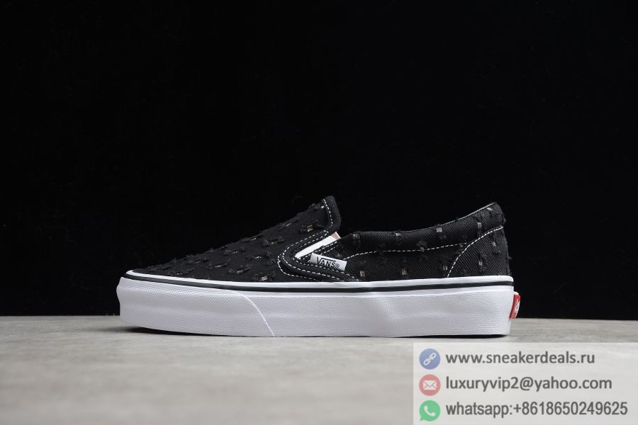 Supreme x Vans Slip-On Pro Black VN0A4U1XHU Unisex Skate Shoes